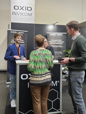 OXID & INVIKOM Messestand auf der IWA 2026